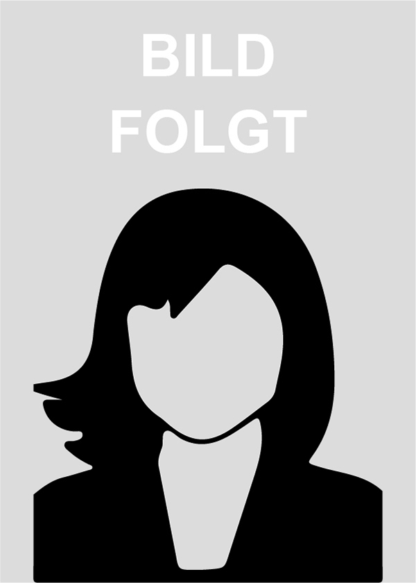 Frau Sarah Klause